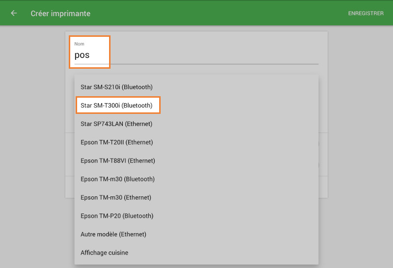 Tapez le titre de votre imprimante dans le champ "Nom" et sélectionnez son modèle dans le menu déroulant.