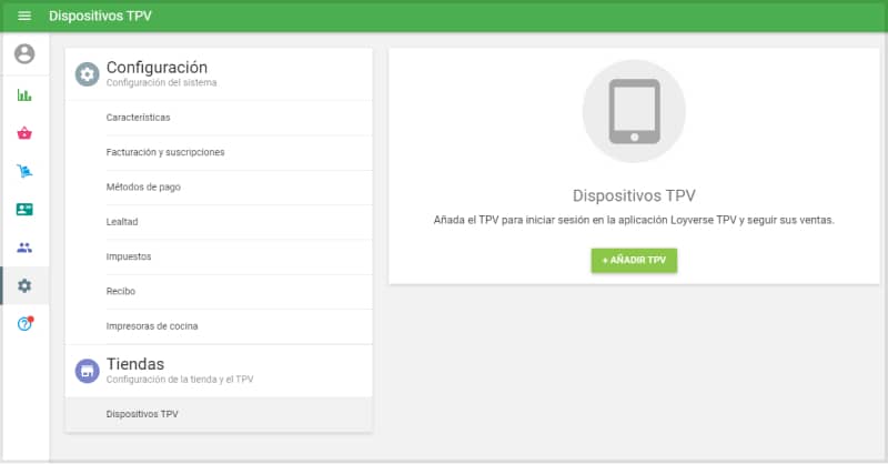 empleado entra en el back office